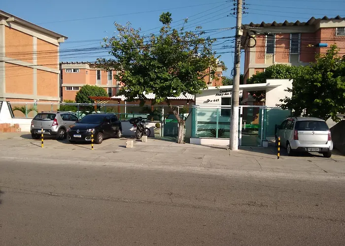 AP BRAGA A 400m DA PRAIA - TODO EQUIPADO, 3 QUARTOS COM AR COND, WIFI, ESTACIONAMENTO GRÁTIS, PORTARIA 24H E PRÓXIMO DE TUDO Cabo Frio
